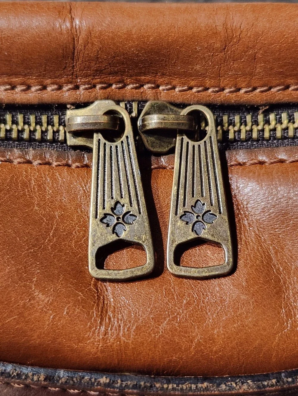 Patricia Nash Nazaire Leather Crossbody Bag